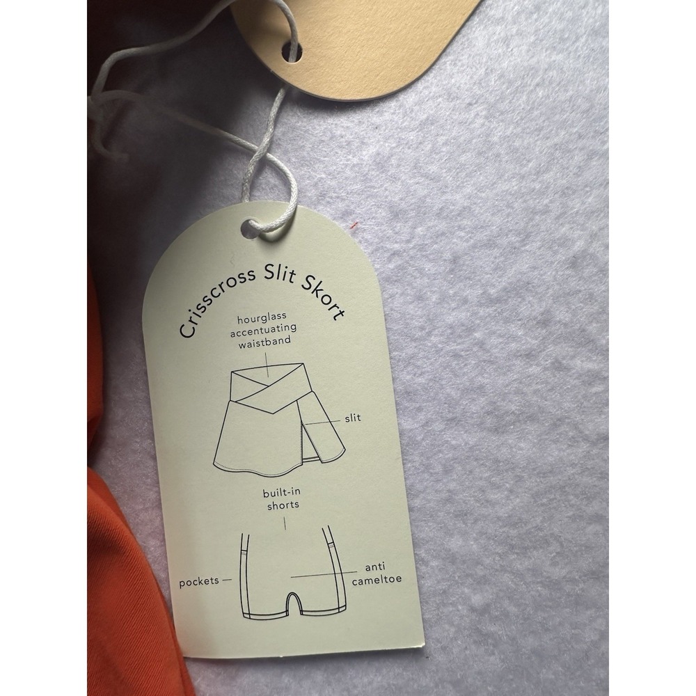 Logilates Women's Orange Skort Size Large NWT - Picture 10 of 12